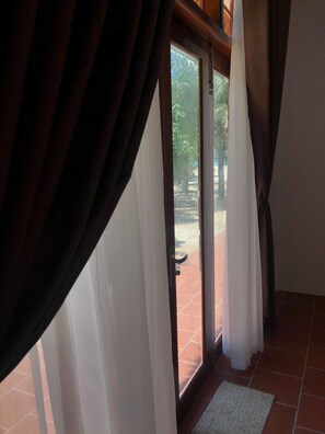 Deluxe bungalow | Uitzicht vanuit de kamer