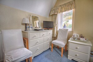 Double or Twin Room (Great Orme) | Living area | Flat-screen TV - Holcombe House (Llandudno)