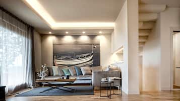 Villa, 5 chambres | Coin séjour | TV connectée, cheminée