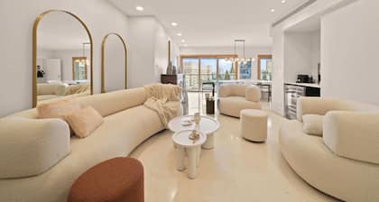 King David Residence: 6BR, Pool, Gym & Family-Friendly!