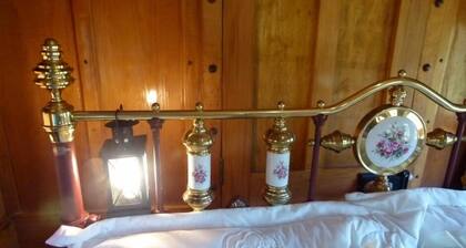 1889 puinen junavaunu - Wacky Stays - kuusi ainutlaatuista ominaisuutta