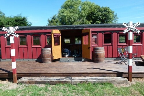 1889 Wooden Train Carriage - Wacky Stays - six unique properties in Kaikoura