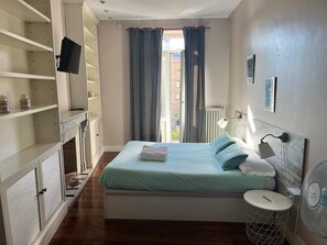 Chambre Double Classique, salle de bains commune