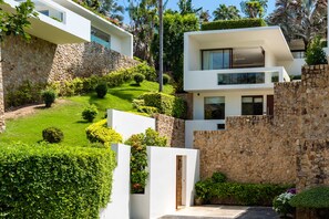 Exterior - 3 Bedroom Villa Luxury stay in a Koh Samui  (Koh Samui)