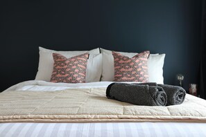 Exclusive-Stadtwohnung, 4 Schlafzimmer | 4 Schlafzimmer, Allergikerbettwaren, Schreibtisch