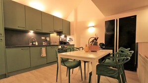 Townhouse   – exclusive, 4 soverom | Eget kjøkken | Espressomaskin, kaffetrakter/tekoker, kjøleskap og mikrobølgeovn