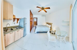 Free WiFi, bed sheets - Los Corales Beach Village - Your private paradise - Studio ground floor - LT#D1B (Bávaro)