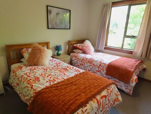 3 Schlafzimmer, Bügeleisen/Bügelbrett, Reisekinderbett, kostenloses WLAN