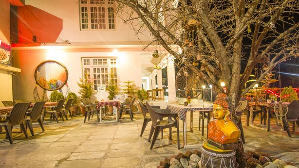 Restaurant - HOTEL SKY VILLA (Dharamshala)