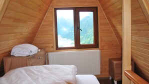 Bungalow | Rollaway beds (surcharge), WiFi (free), bed sheets - Maneviga Cafe Apart (Çaykara)