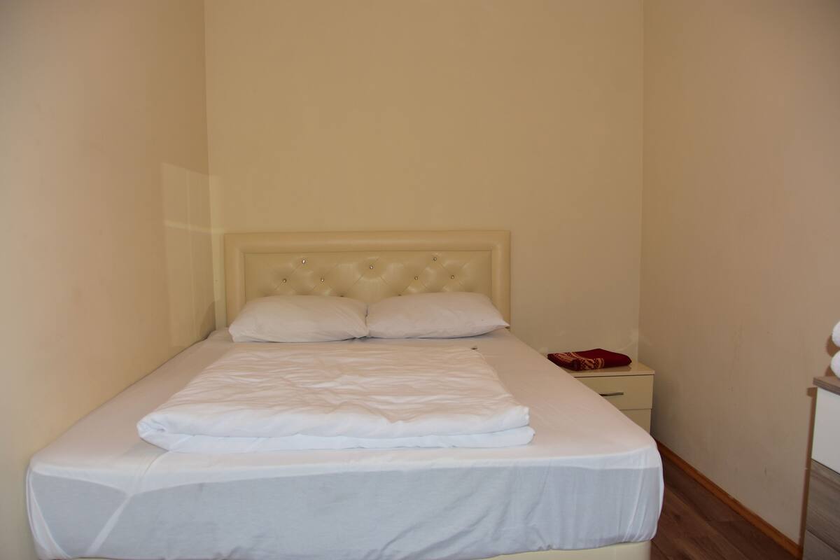 Camas plegables/adicionales, wifi gratis y ropa de cama 