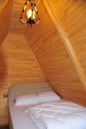Bungalow | Zustellbetten, kostenloses WLAN, Bettwäsche