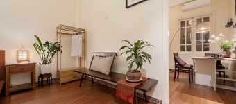 OLD QUARTER/2BRs/COZY SKYLIGHT Private Loft✩QUIET✩CENTRAL✩C-Store next door