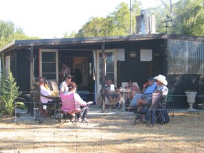 Outdoor dining - Riverside Retreat   (Waimakariri District)