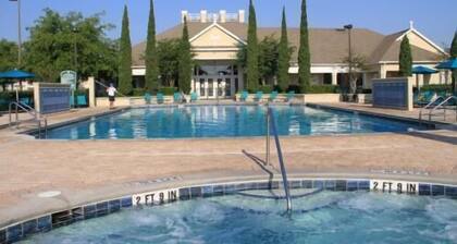 Superb Value Resort Townhome Near Shopping