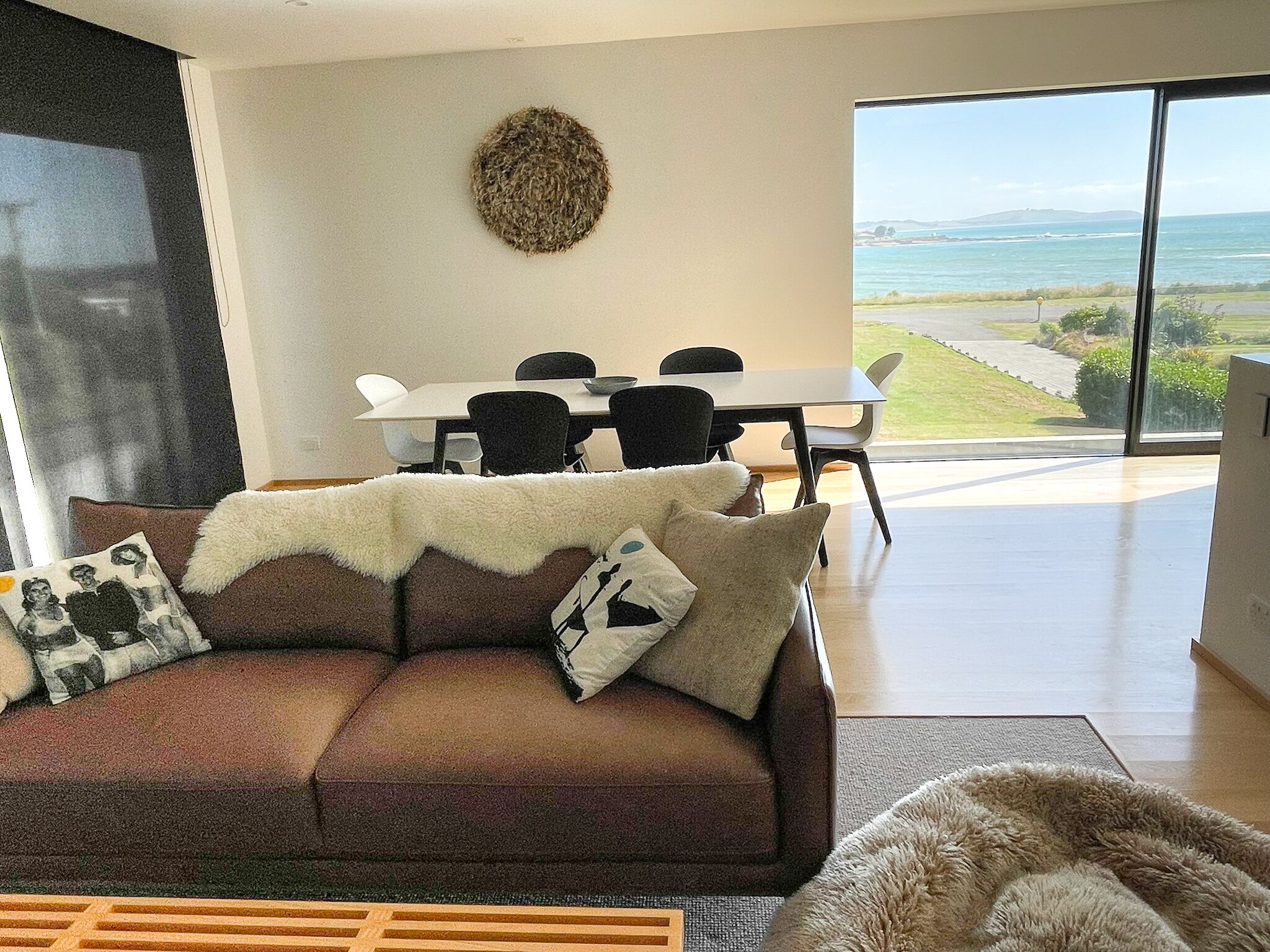 Televisor intel·ligent i llar de foc 