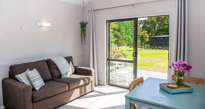 Matakana Oasis - Beauregard Cottages