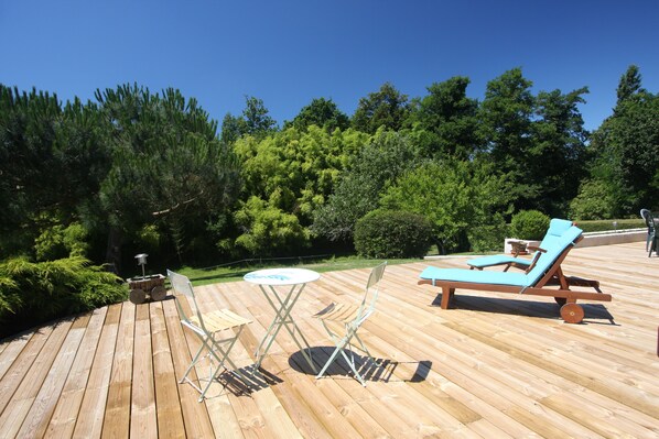 ห้องดับเบิล (Orange) | ลานระเบียง/นอกชาน