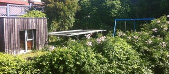 Spacious - Sleeps 5 plus baby and pets. Wonderful Views.