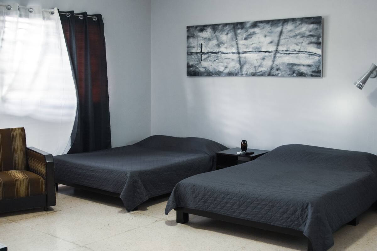 Design House, 2 Double Beds, Garden View