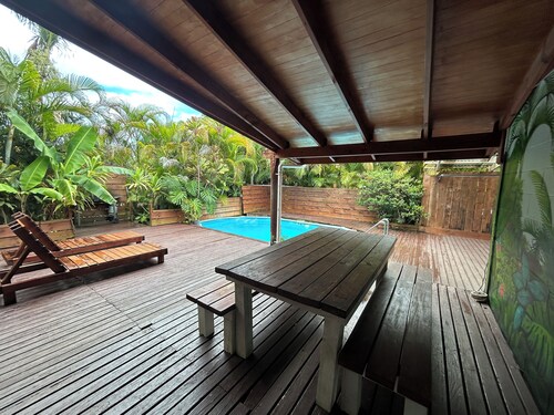 Secluded holiday home with pool 