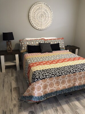 1 Schlafzimmer, Bügeleisen/Bügelbrett, Reisekinderbett, kostenloses WLAN