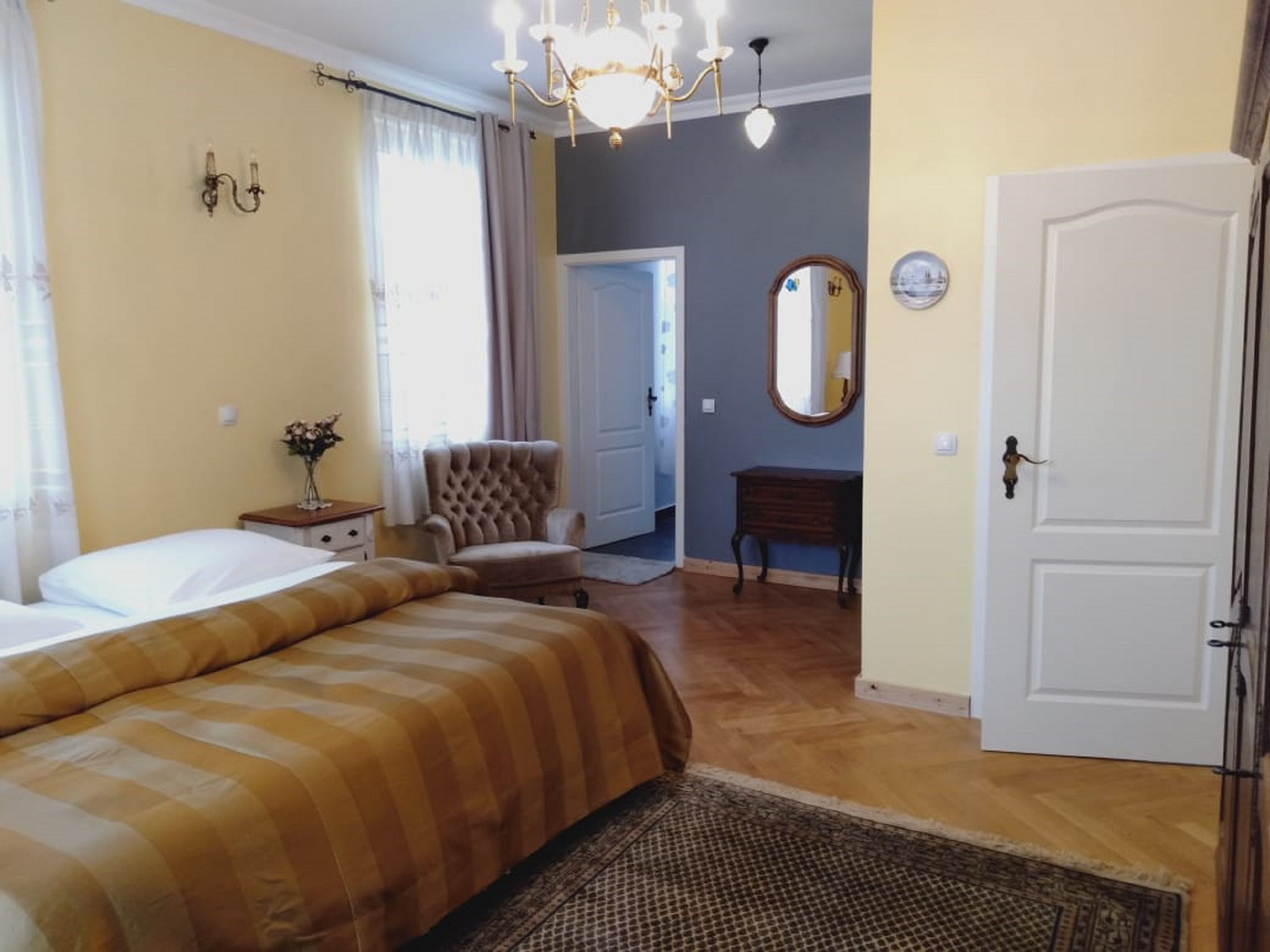 1 chambre, literie de qualité supérieure, matelas mémoire de forme