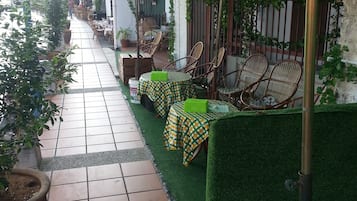 Bar (di hartanah)