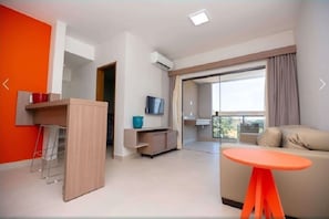 TV, ping pong, books, video library