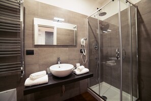 Deluxe Double Room, Balcony | Balcony - Glam House (Salerno)
