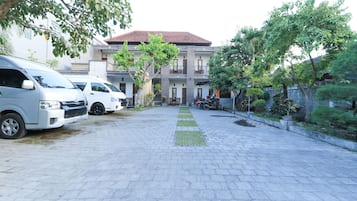 Bagian depan properti