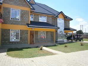 Bagian depan properti