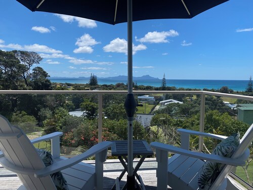 Waipu Cove Beach - BAREFOOT COTTAGE