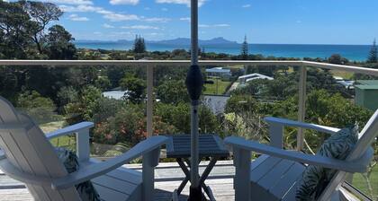 Waipu Cove Beach - BAREFOOT COTTAGE