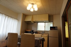 Fridge, microwave, coffee/tea maker, electric kettle