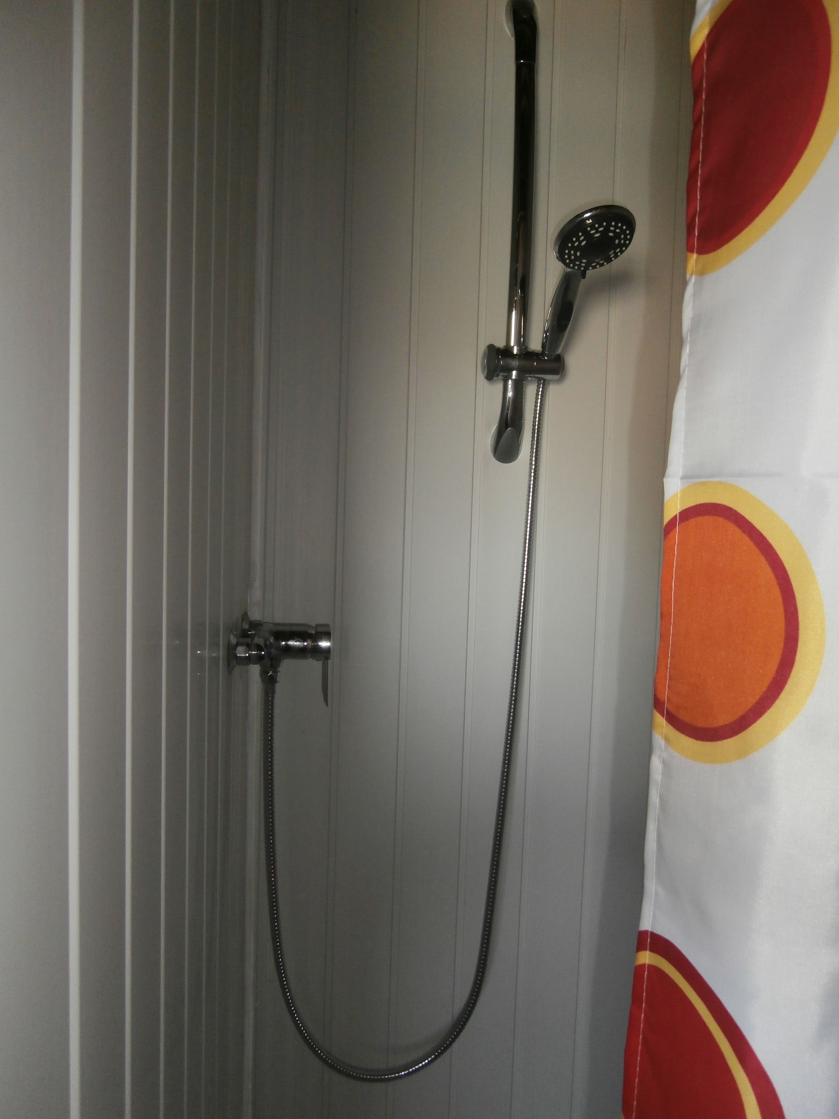 Cabin | Bathroom shower