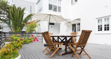 DS Backpackers Hostel