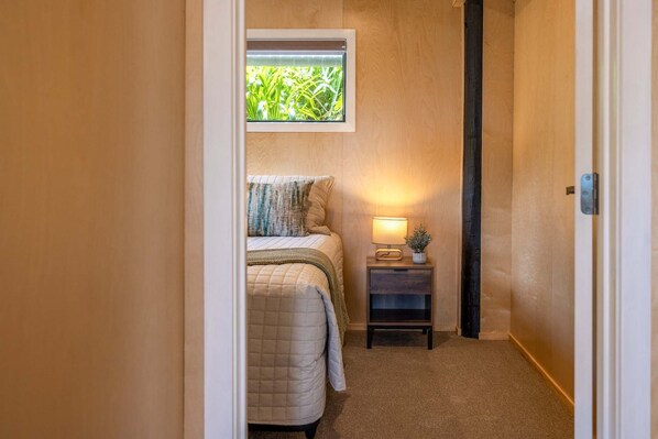 3 habitaciones, tabla de planchar con plancha y wifi 