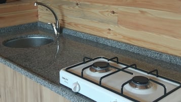 Bungalow, 1 Bedroom, Kitchen, Valley View | Private kitchen | Fridge, coffee/tea maker, cookware/dishes/utensils