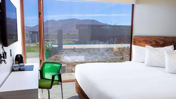 Habitación, 1 cama King size, para no fumadores | Escritorio y espacio para trabajar con laptop