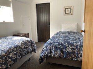 2 Schlafzimmer, Bügeleisen/Bügelbrett, WLAN, Bettwäsche