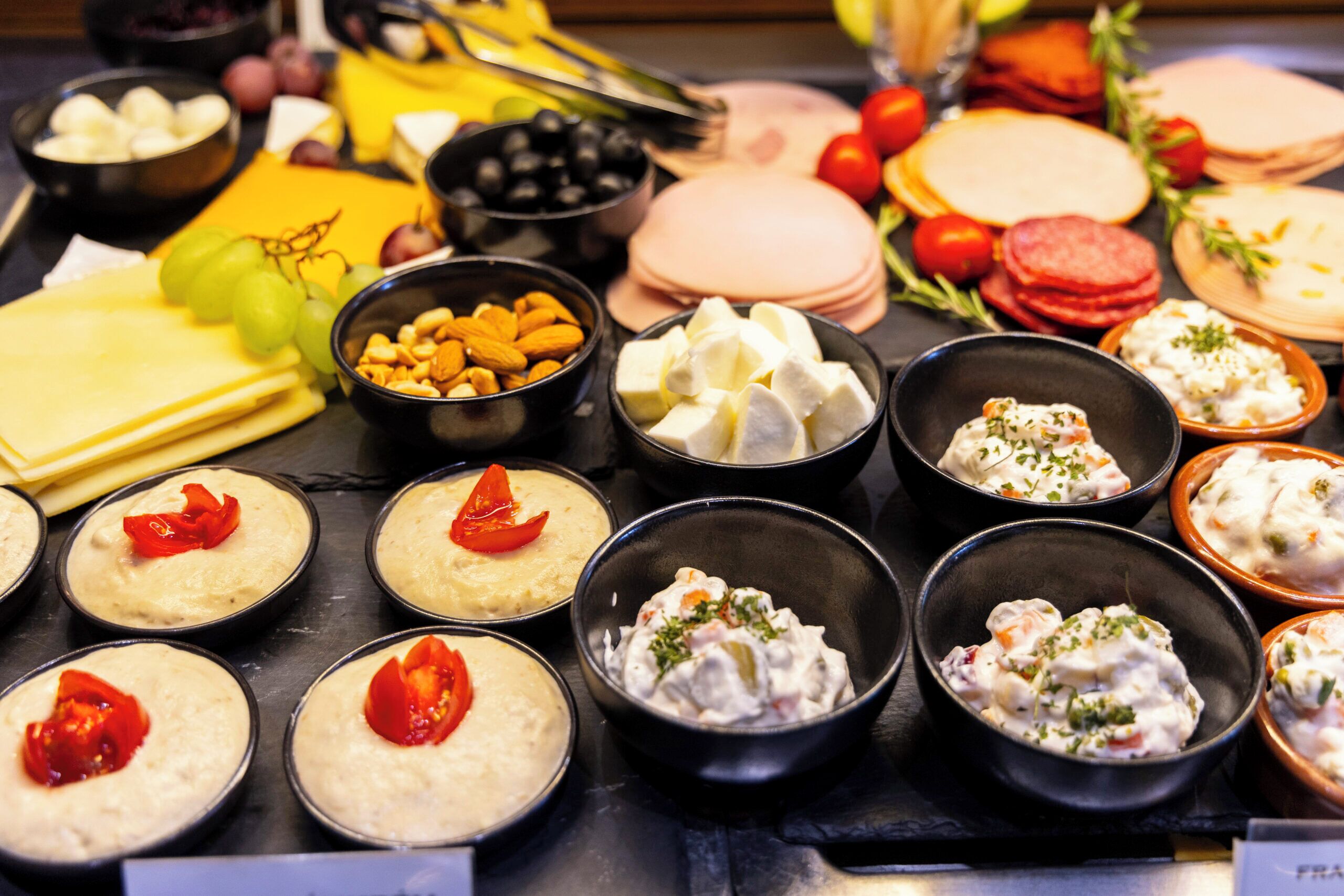 Bữa sáng buffet