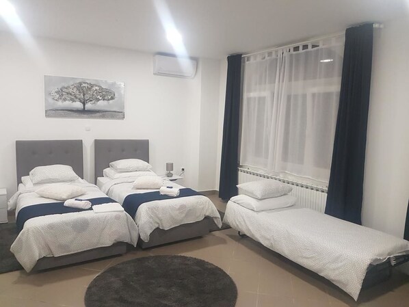 Habitación Deluxe con 1 cama matrimonial o 2 individuales | Vista desde la habitación