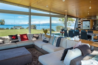 Kina Retreat - Luxury Nelson Getaway