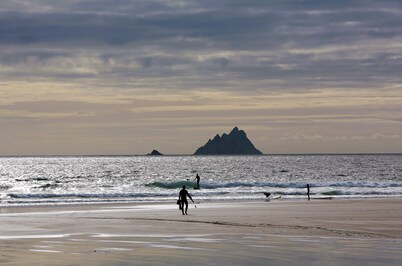 New Luxury 5* Beachside Lodge with Sauna - 4 beds ensuite - Spectacular Location