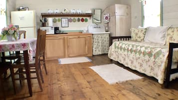 Summer Kitchen | Premium bedding, individually decorated, individually furnished