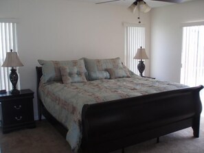 Interior - At Home Vacation Rentals (Kissimmee)