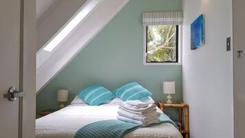 2 Schlafzimmer, Schreibtisch, Bügeleisen/Bügelbrett, kostenloses WLAN