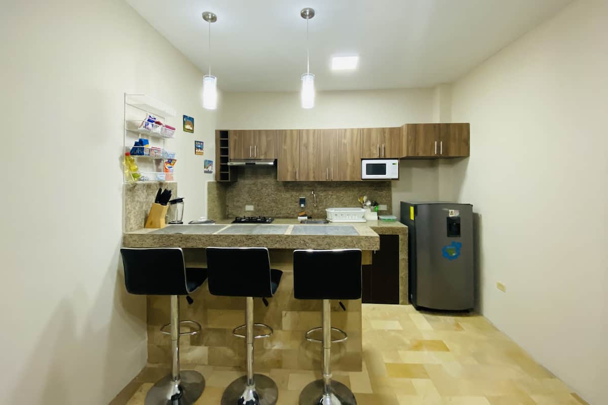 คอมฟอร์ทอพาร์ทเมนท์, 1 ห้องนอน | ห้องรับประทานอาหาร