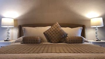 Kamar Deluks | 1 kamar tidur, brankas, tirai kedap cahaya, dan setrika/meja setrika
